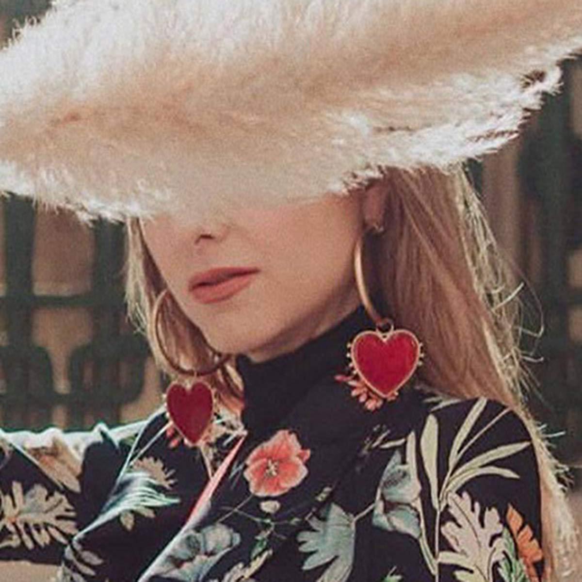 Boucles d'oreilles en alliage de couleur pêche en forme de cœur