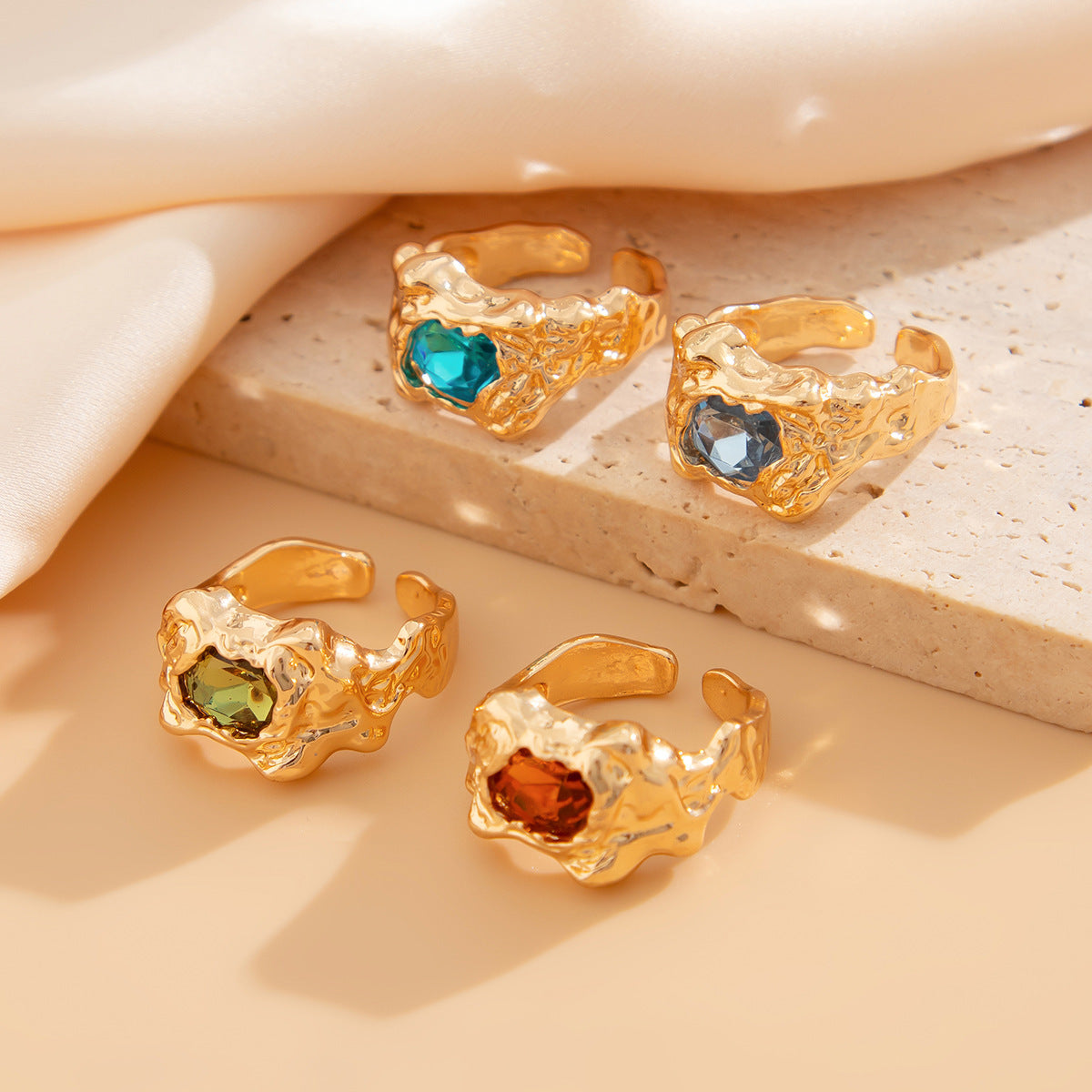 Light Gold Plated Vintage Inlaid Gemstone Ring