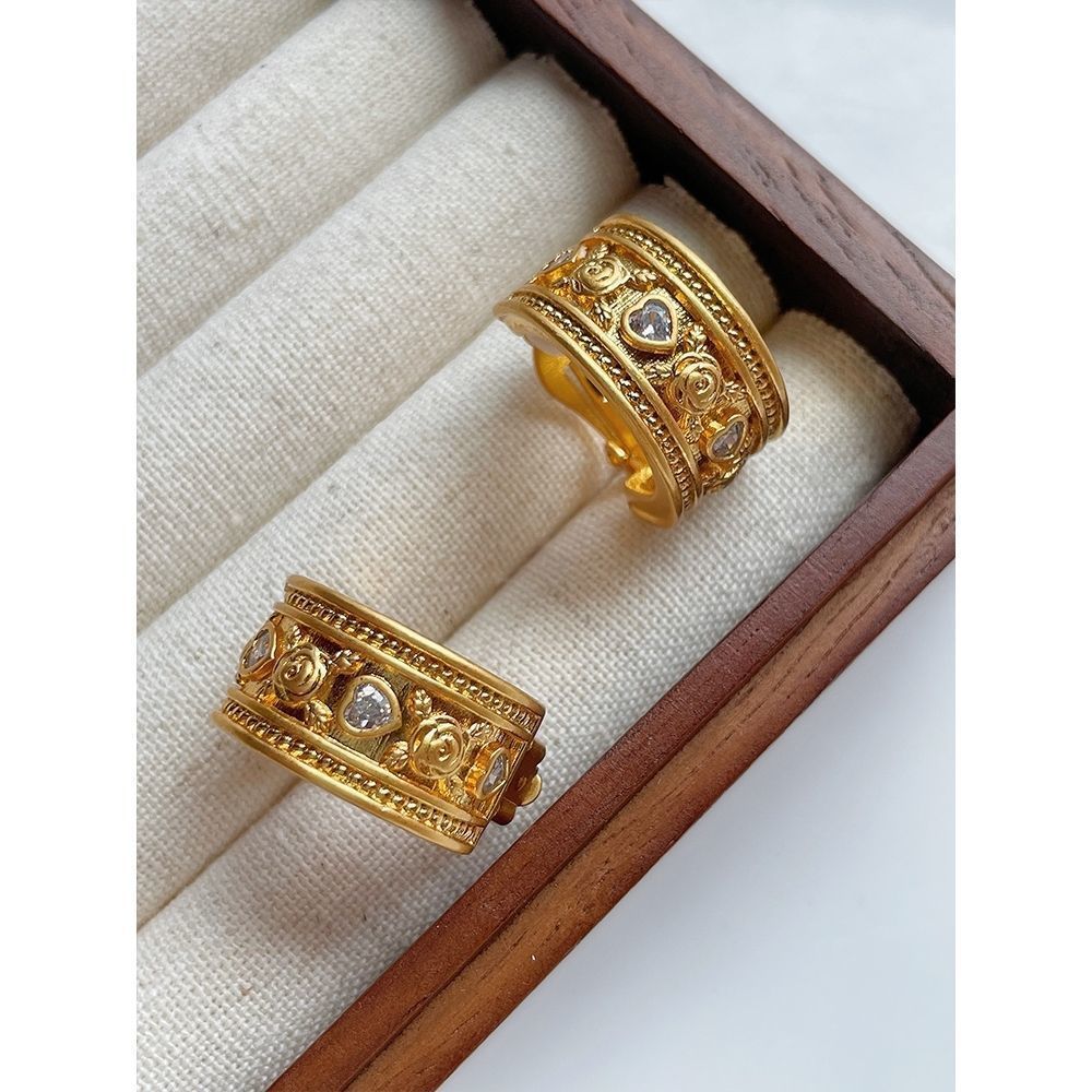 Retro Antique Finish Graceful Earrings