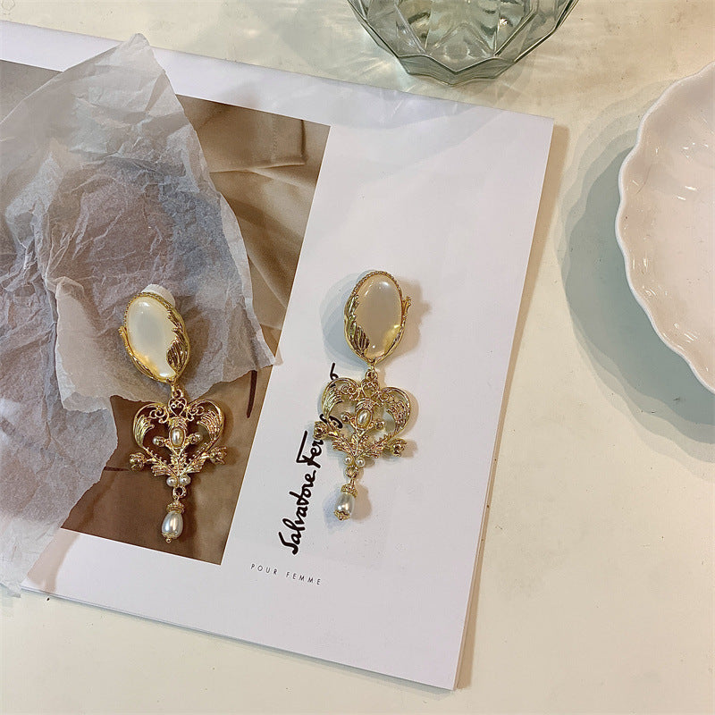 Engraved Vintage Court Silver Needle Earrings