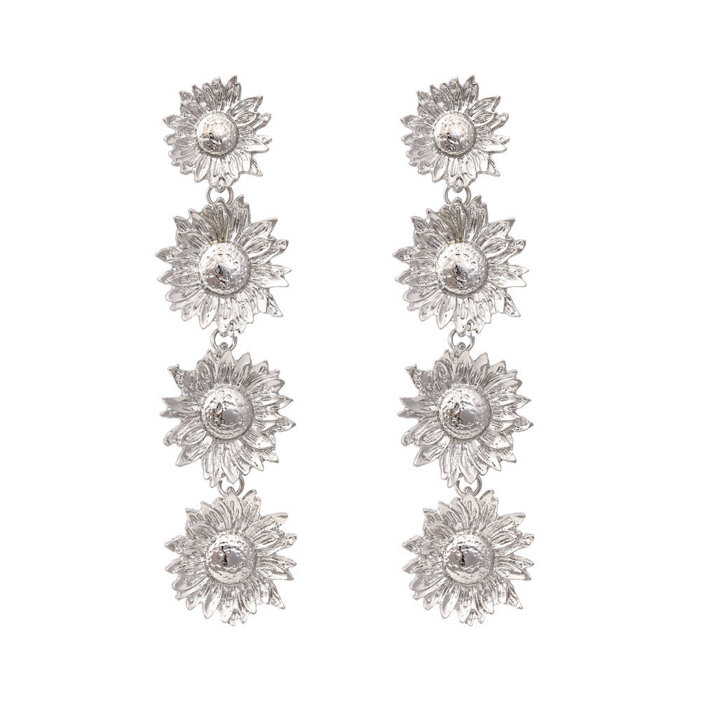 Vintage Bucolic Heavy Metal Fashion Earrings