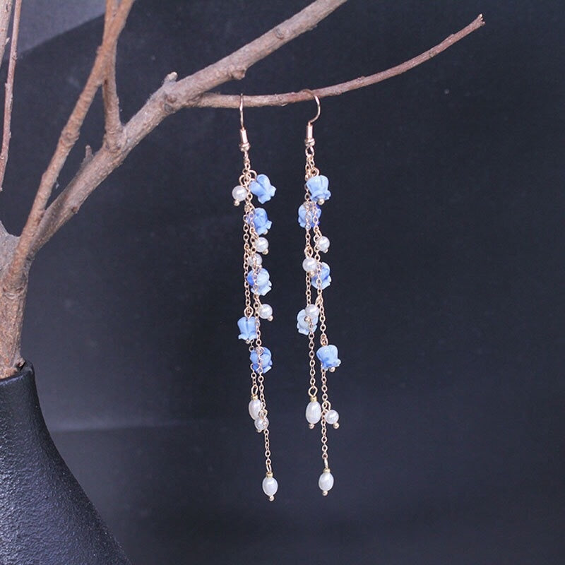 Antique Fashion Shell Earrings