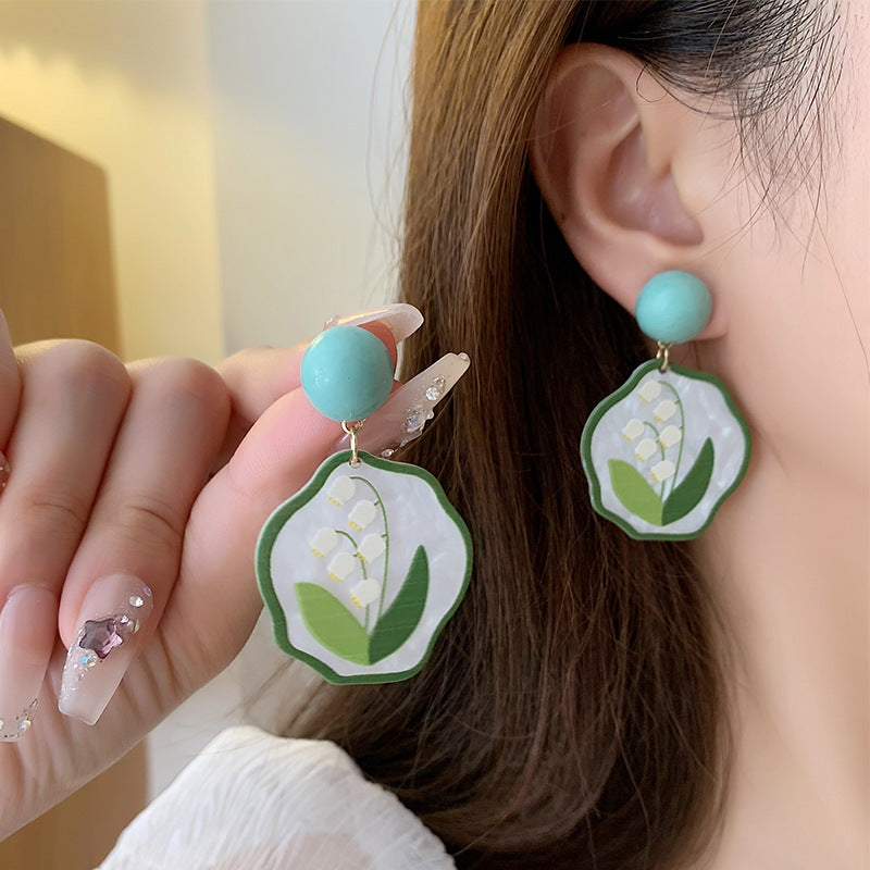 Boucles d'oreilles lys peintes à l'huile de style Mori
