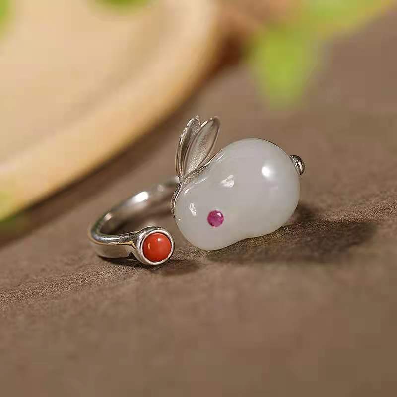 Bague mignonne avec boucles d'oreilles à tige en jade Hetian en argent sterling