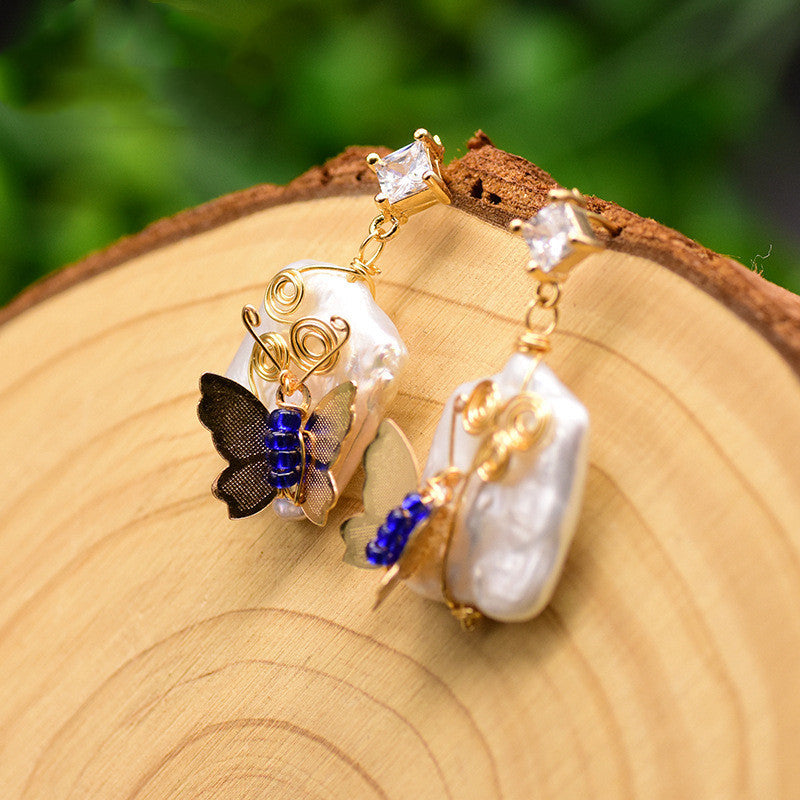 Boucles d'oreilles papillon en perles baroques naturelles en vermeil d'or 18 carats