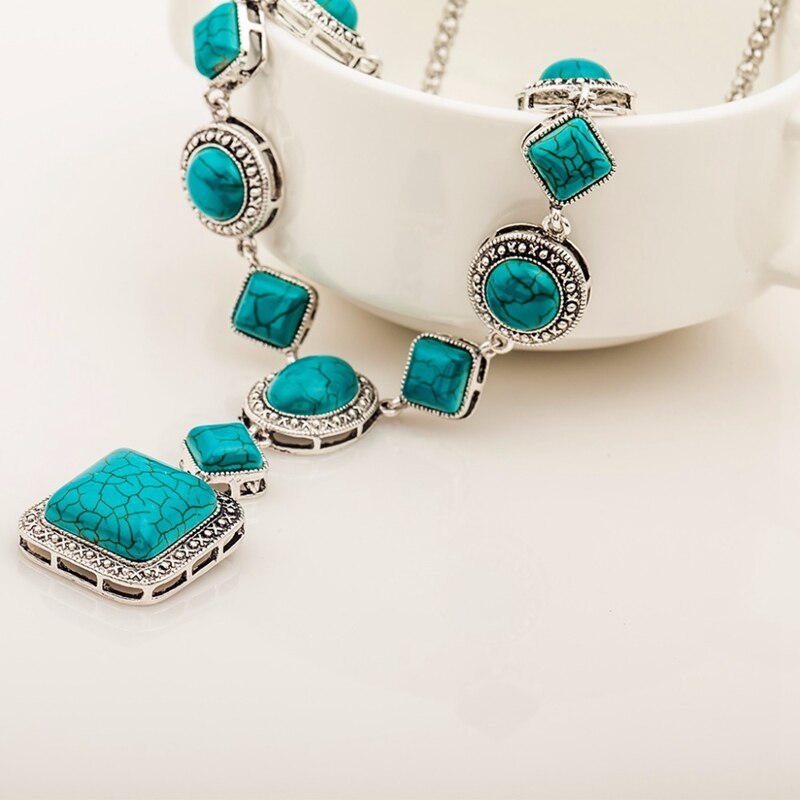 Fashion Vintage Turquoise Necklace