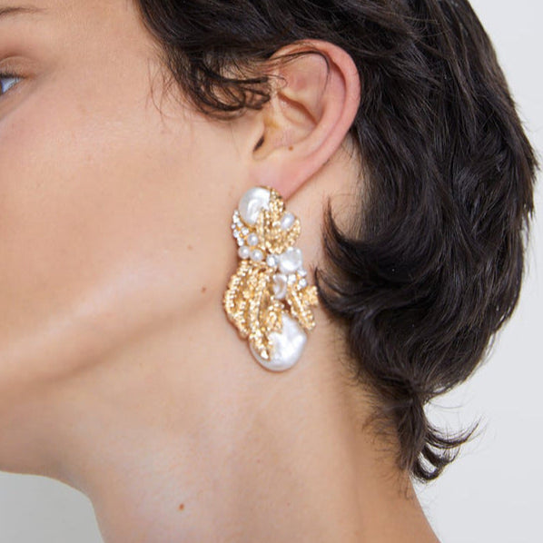 Alloy gold leaf earrings