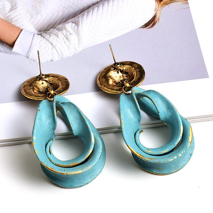 Women's Fashionable Retro Elegant Oil-coated Earrings