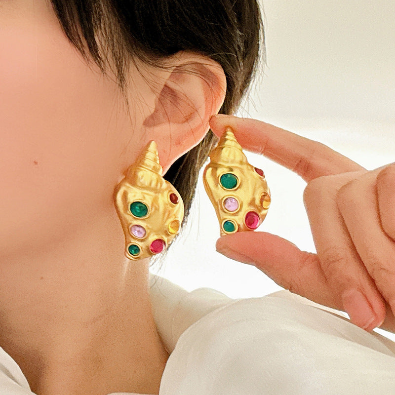 18k Gold plated Conch-shaped Earrings