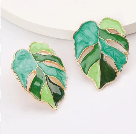 Enamel drop oil Hollow leaf earrings