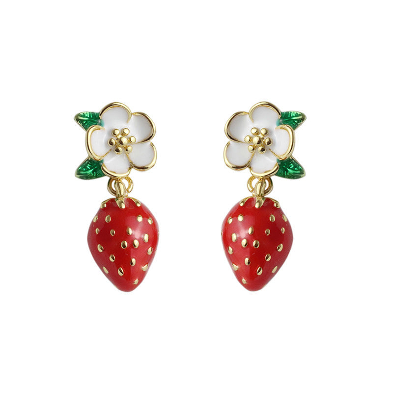 Boucles d’oreilles aux fraises peintes à la main en émail glacé