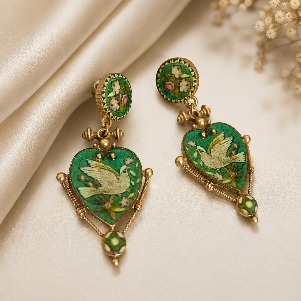 Boucles d'oreilles colombe en émail laiton plaqué or