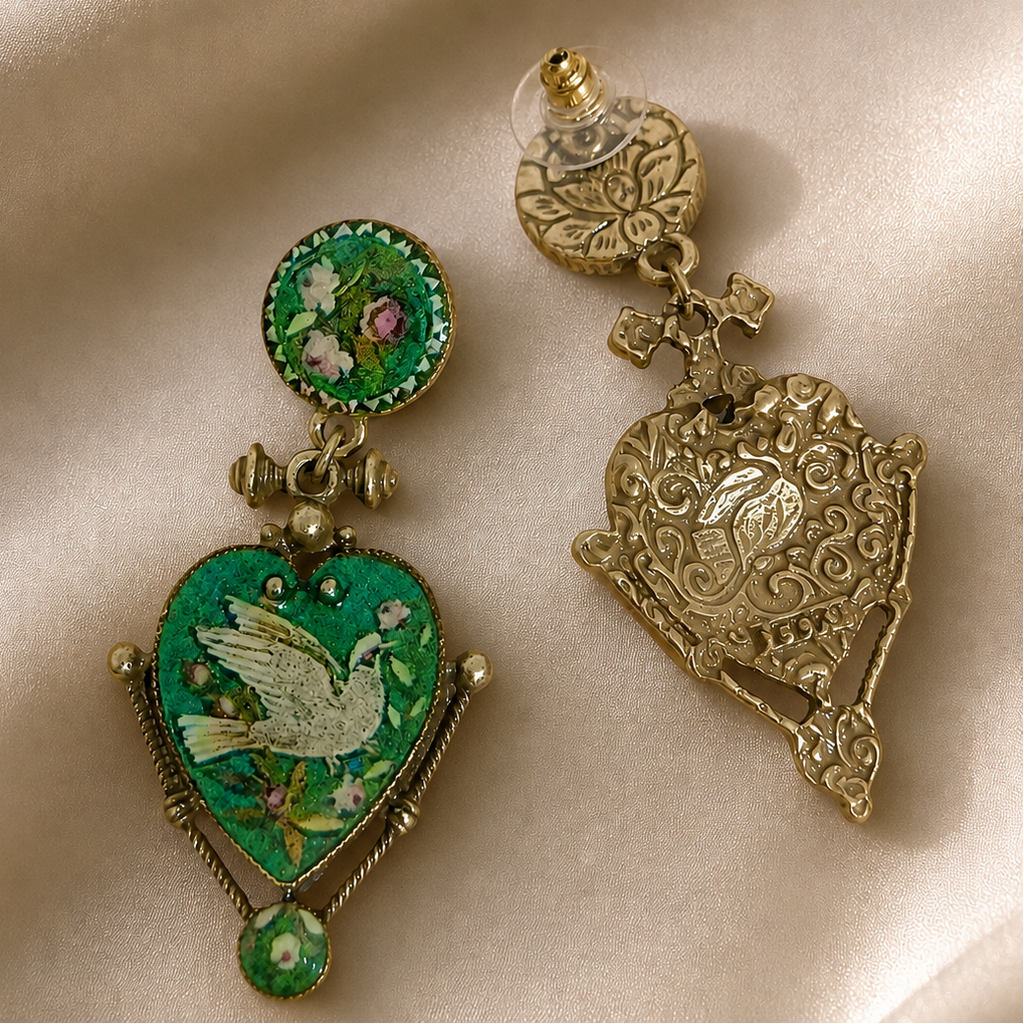 Boucles d'oreilles colombe en émail laiton plaqué or