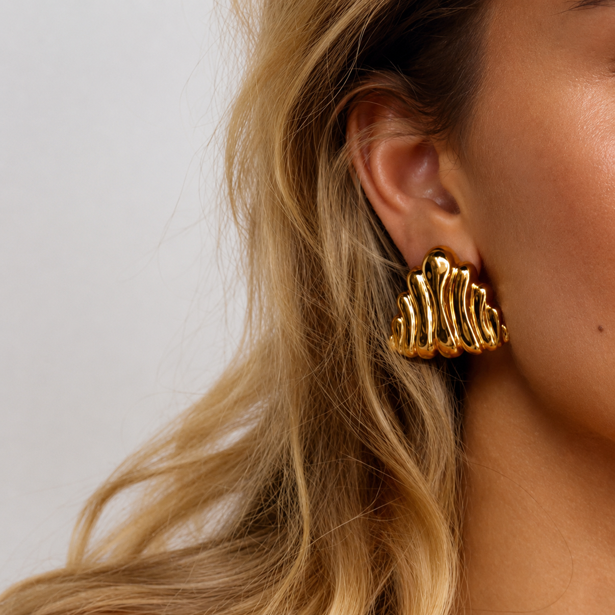 Boucles d'oreilles triangulaires bicolores en acier inoxydable