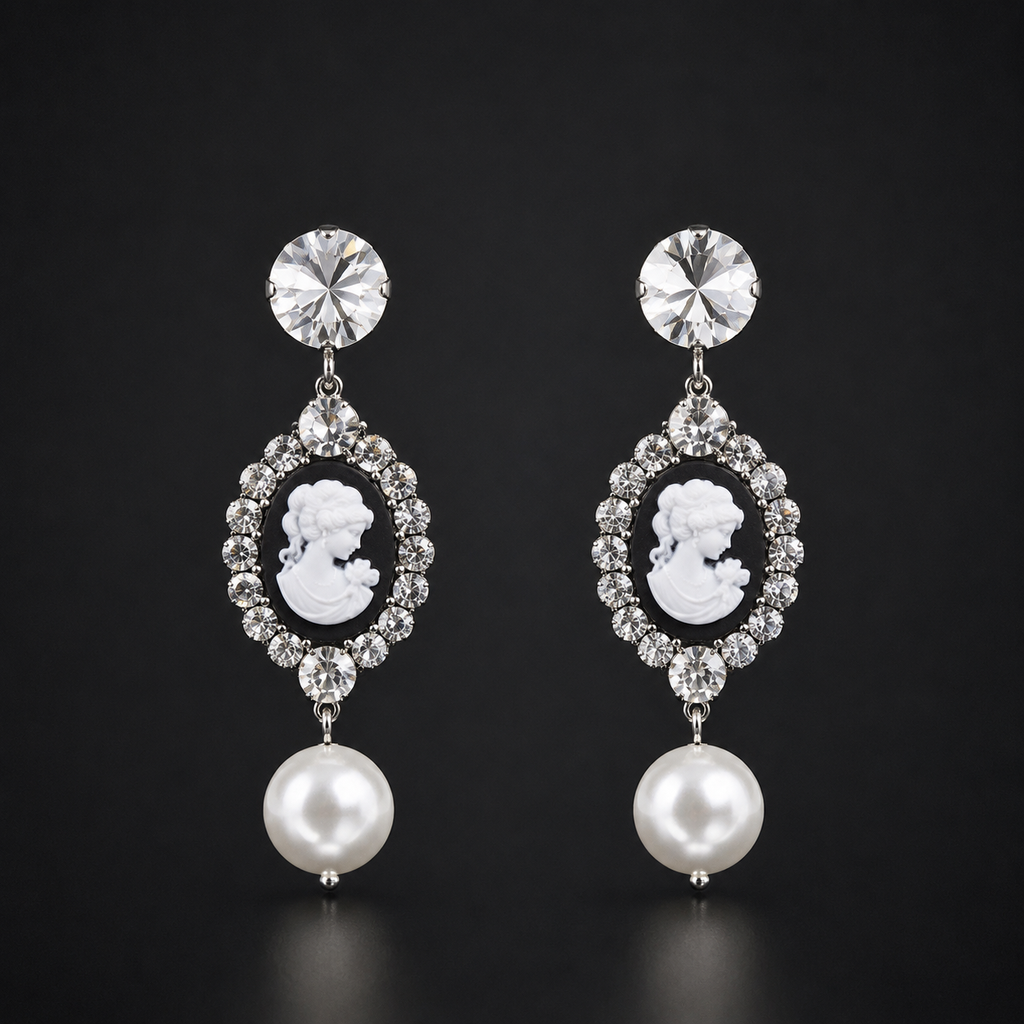 Boucles d'oreilles mode vintage de style baroque.