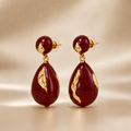 Boucles d'oreilles goutte d'eau émaillées rouge lie-de-vin vintage