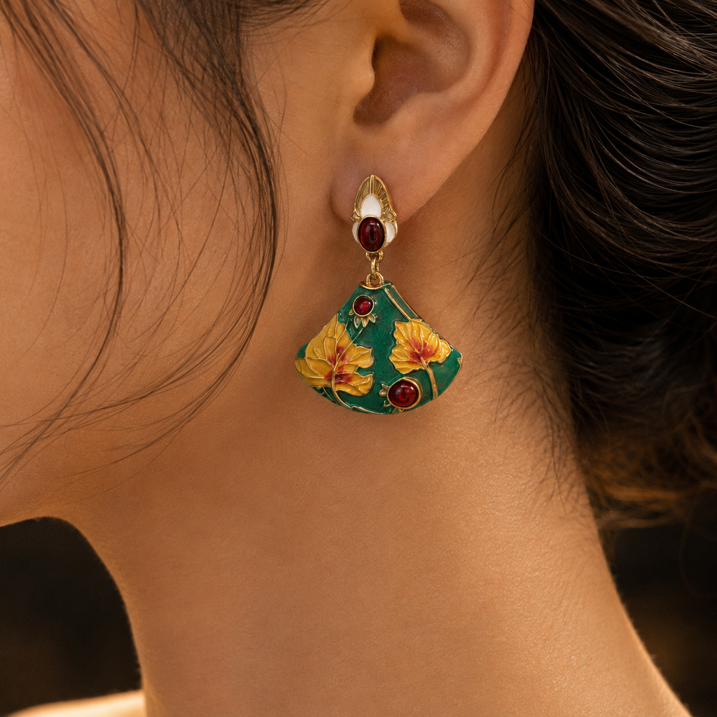 Boucles d'oreilles rétro en émail en forme d'éventail