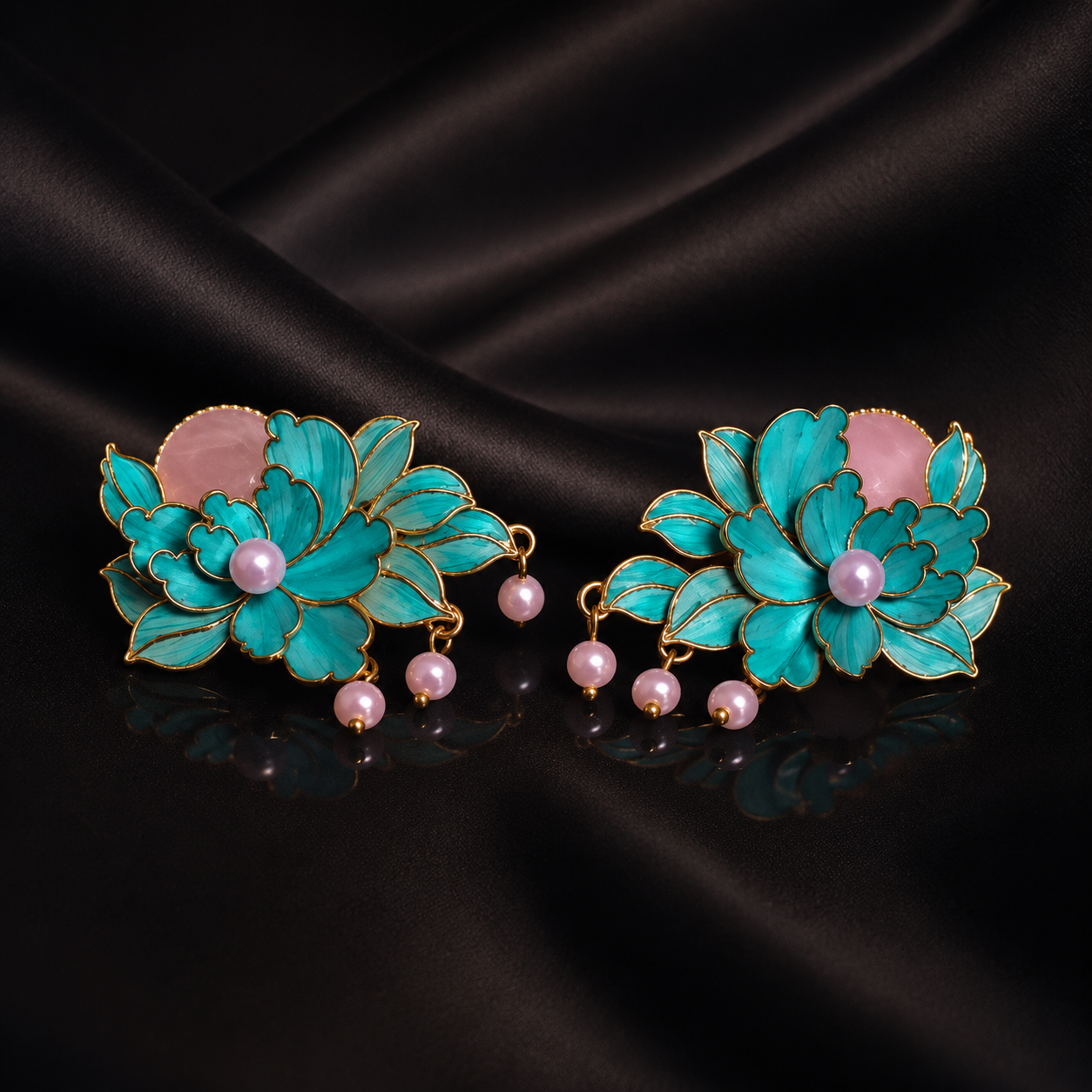 Boucles d'oreilles émaillées faites main pivoine