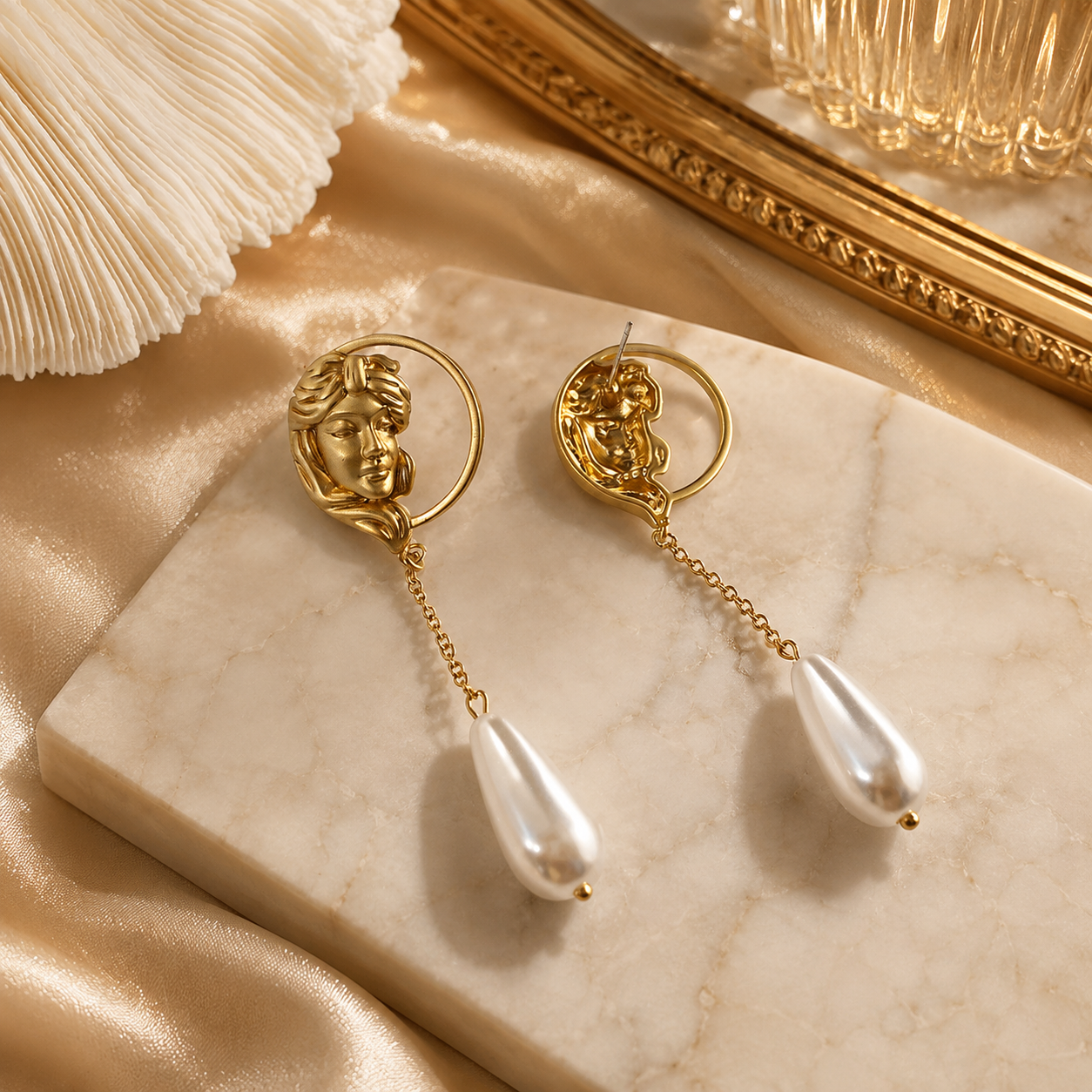 Pearl Silver Needle Hollow Portrait Earrings