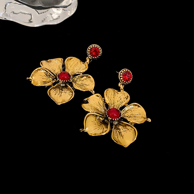 Fashion Golden Vintage Flower Earrings