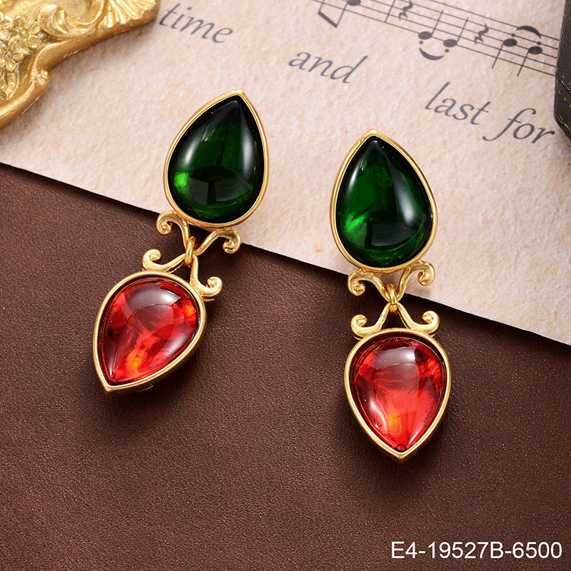 Boucles d'oreilles de style rétro High Court