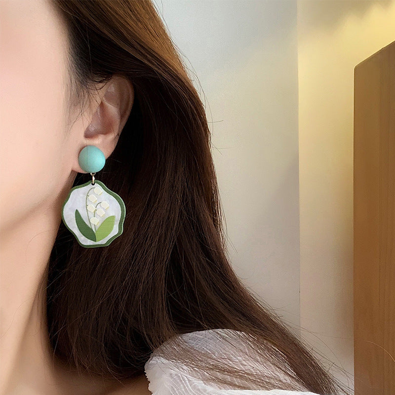 Boucles d'oreilles lys peintes à l'huile de style Mori